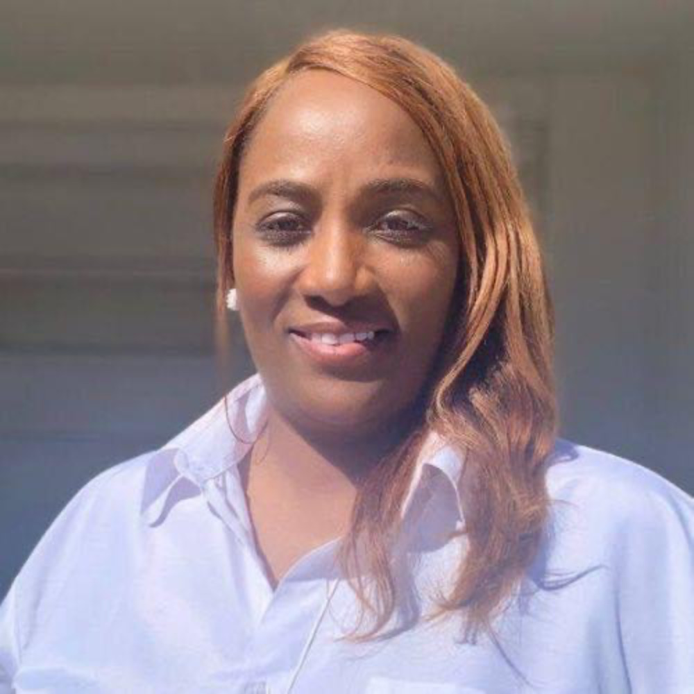 Meet your Posher, Delores